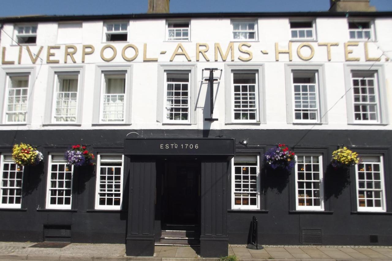 The Liverpool Arms Hotel Beaumaris Exterior foto